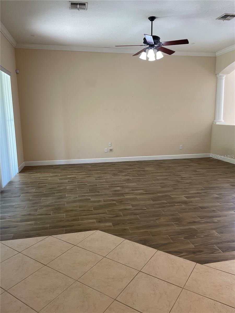 4360 BENDING BRANCH LN, Oviedo, FL 32766