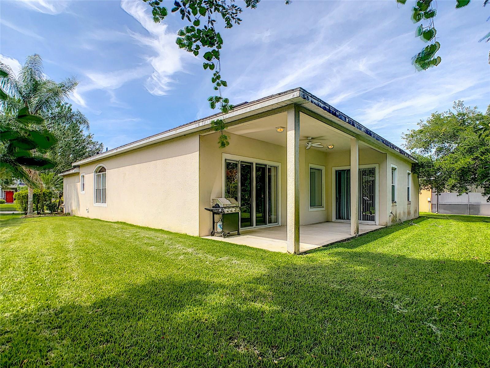 4360 BENDING BRANCH LN, Oviedo, FL 32766