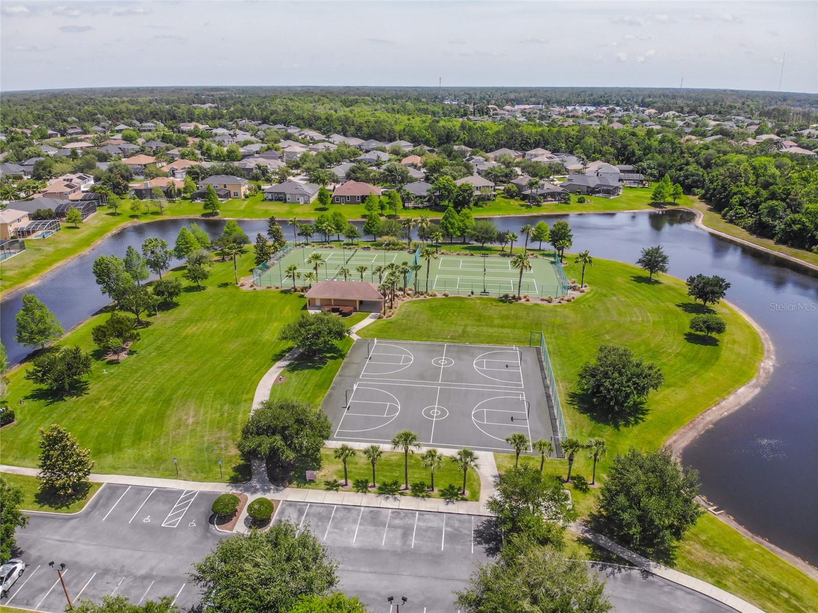 4360 BENDING BRANCH LN, Oviedo, FL 32766