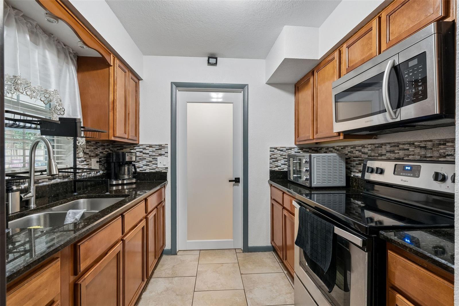 6337 LIDO COURT, Orlando, FL 32807 6337 LIDO COURT, Orlando, FL 32807