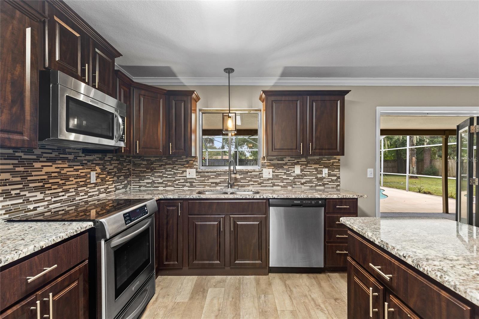 207 ROYAL OAKS CIRCLE, Longwood, FL 32779 207 ROYAL OAKS CIRCLE, Longwood, FL 32779