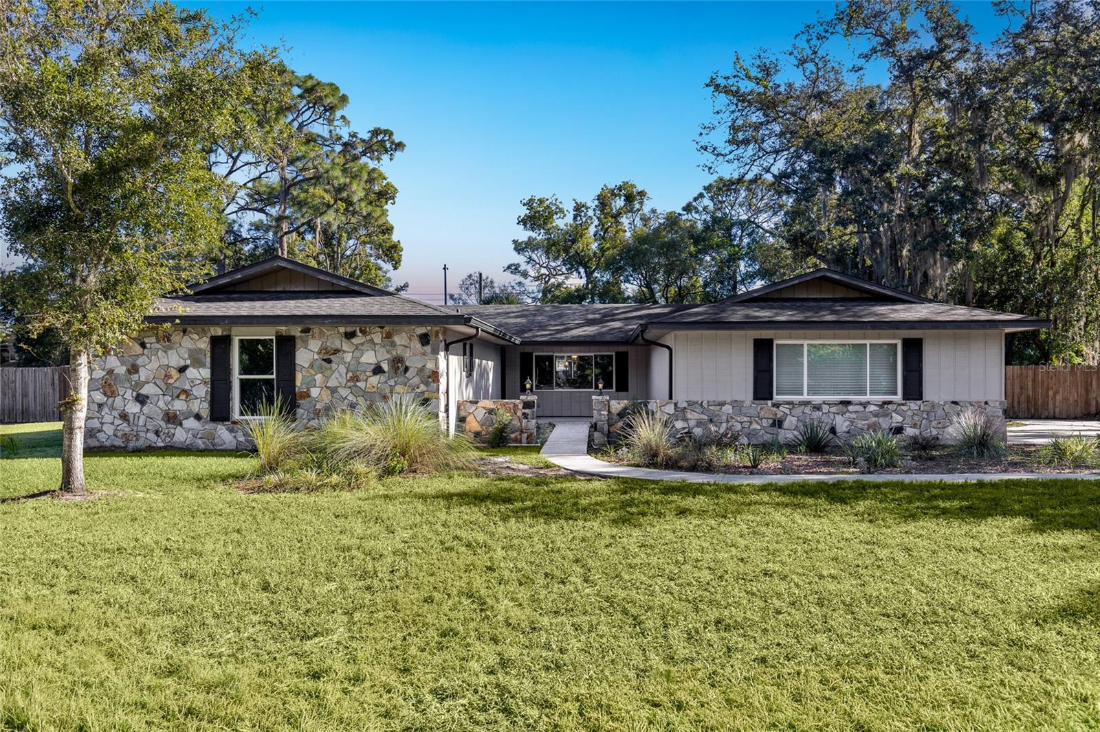 207 ROYAL OAKS CIRCLE, Longwood, FL 32779