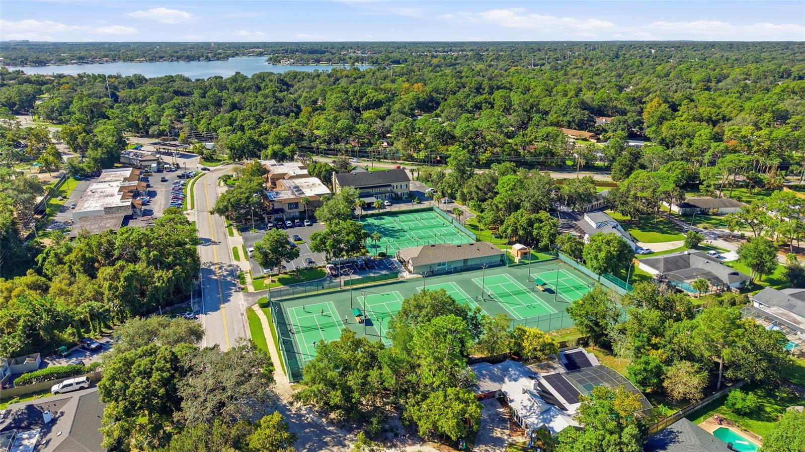 207 ROYAL OAKS CIRCLE, Longwood, FL 32779