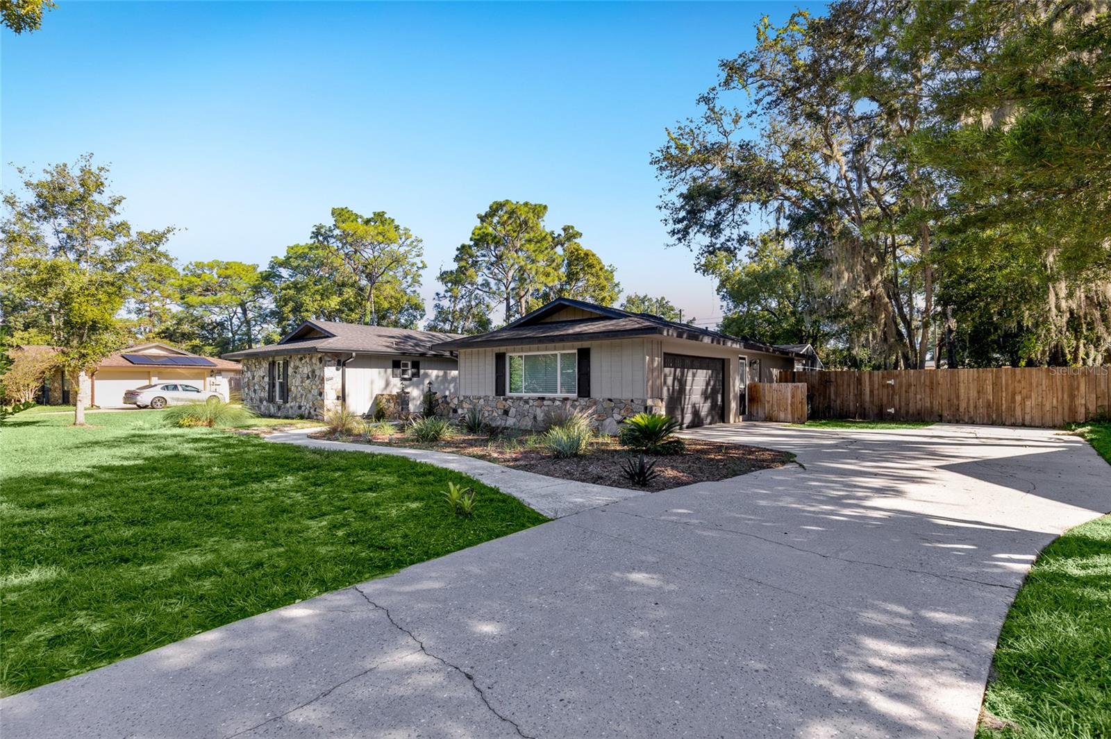 207 ROYAL OAKS CIRCLE, Longwood, FL 32779