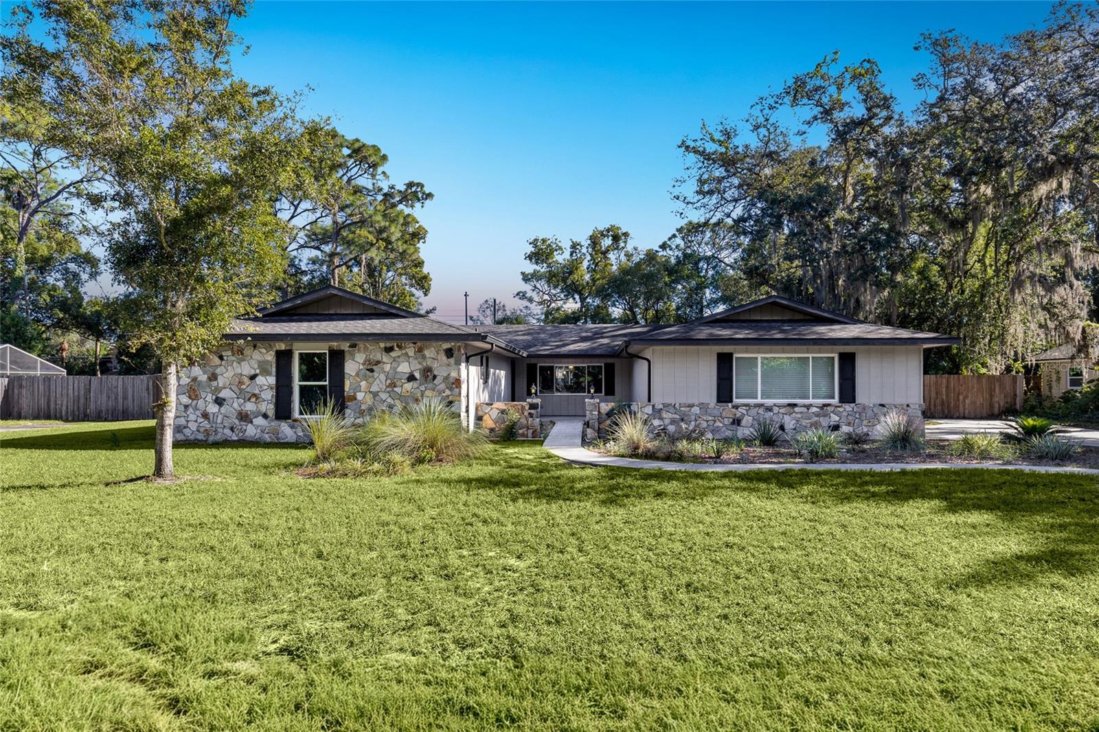 207 ROYAL OAKS CIRCLE, Longwood, FL 32779