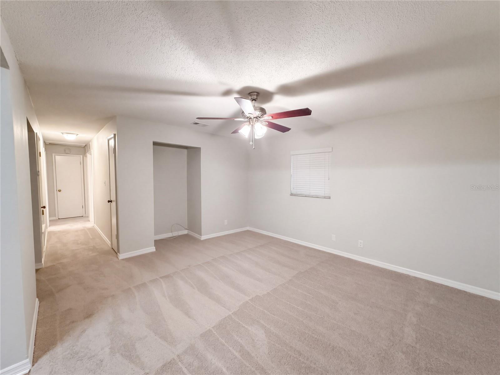 400 HOLLY STREET, South Daytona, FL 32119