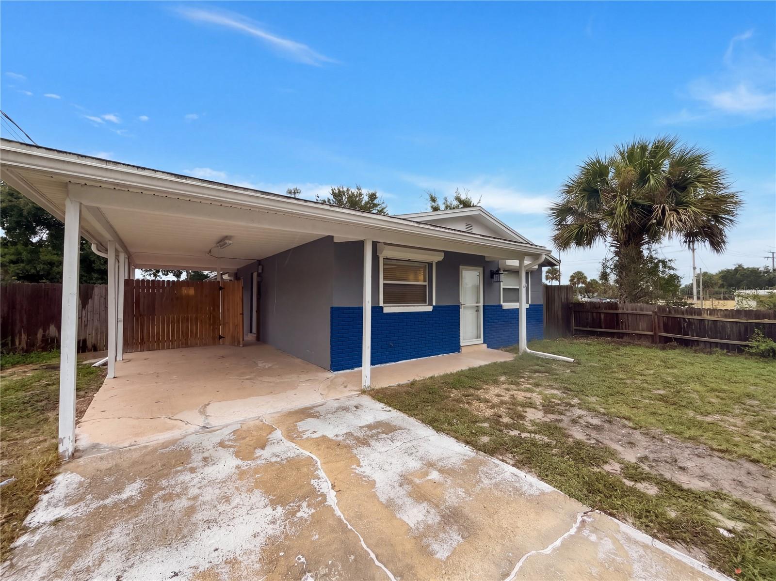 400 HOLLY STREET, South Daytona, FL 32119