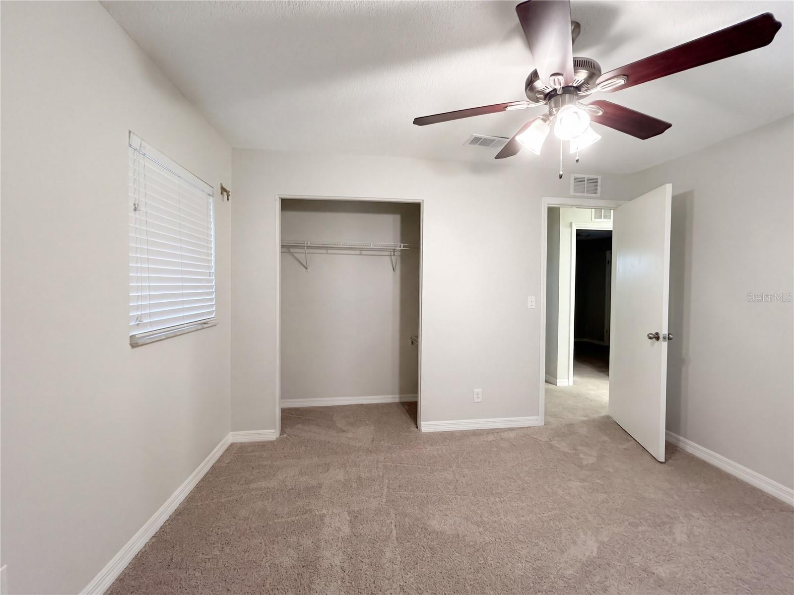 400 HOLLY STREET, South Daytona, FL 32119