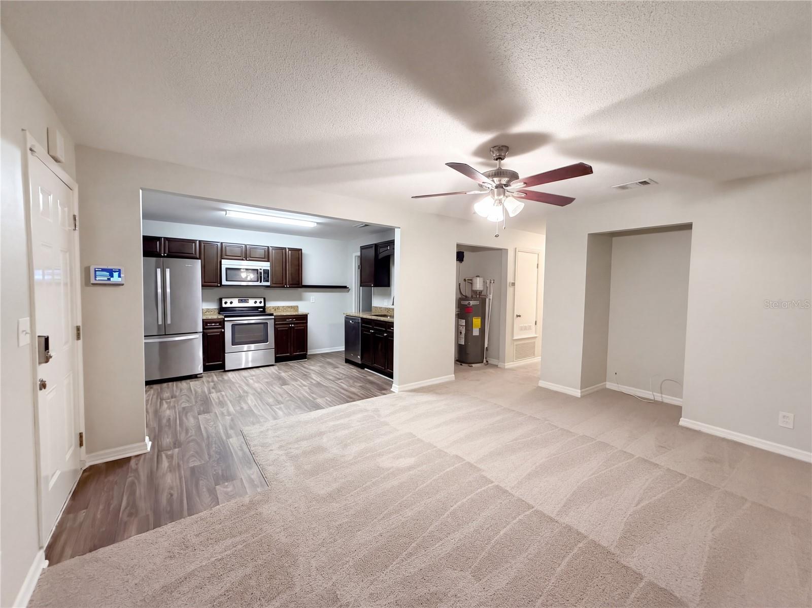 400 HOLLY STREET, South Daytona, FL 32119