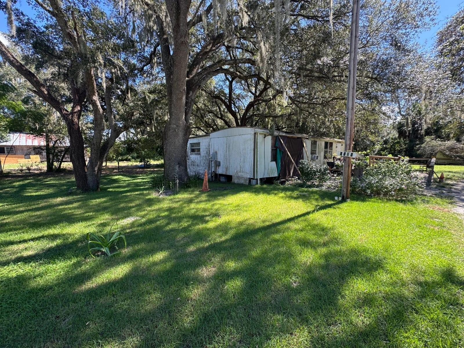 1708 JONES DRIVE, Leesburg, FL 34748
