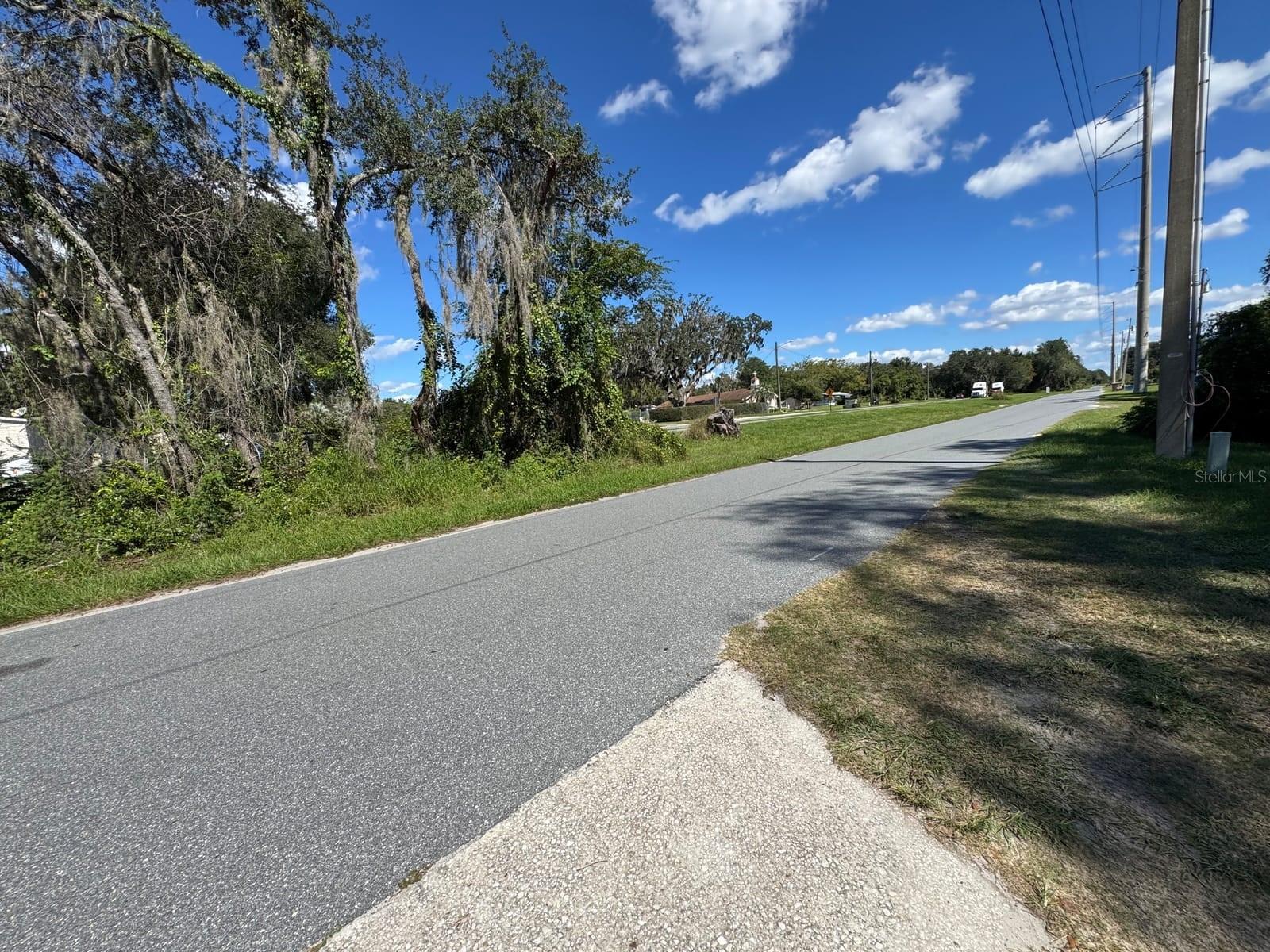 1708 JONES DRIVE, Leesburg, FL 34748