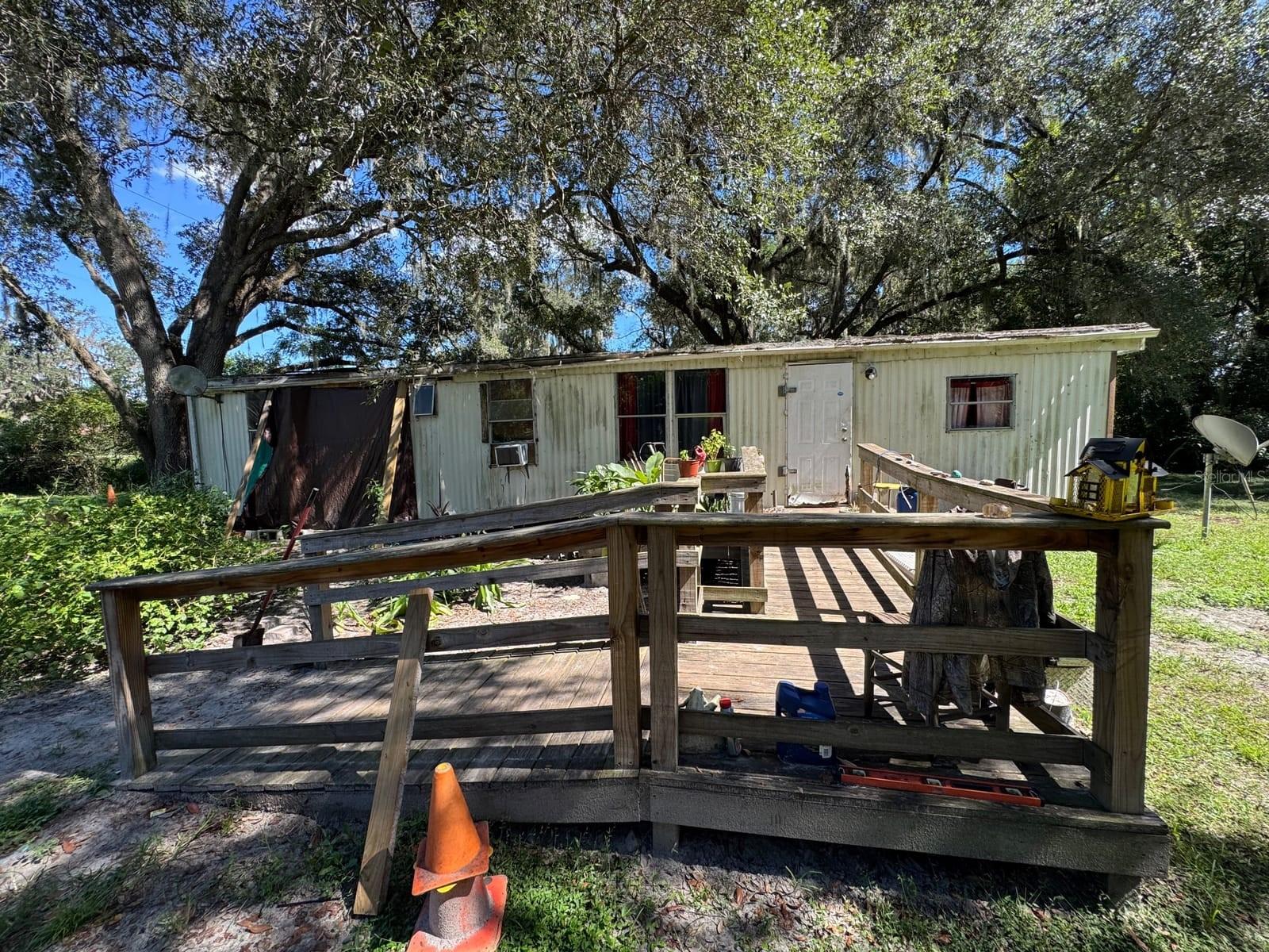 1708 JONES DRIVE, Leesburg, FL 34748
