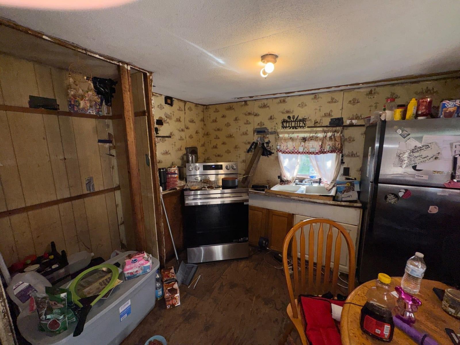 1708 JONES DRIVE, Leesburg, FL 34748