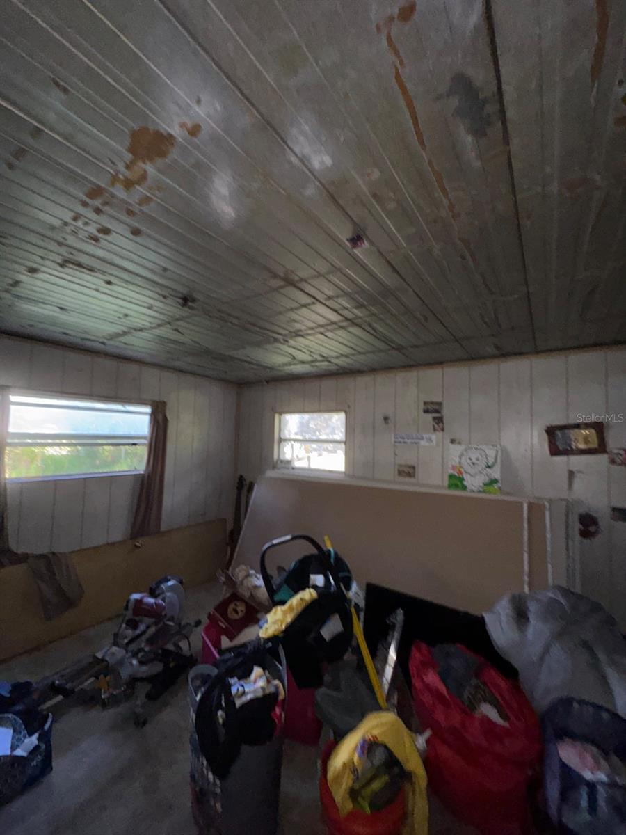 1708 JONES DRIVE, Leesburg, FL 34748