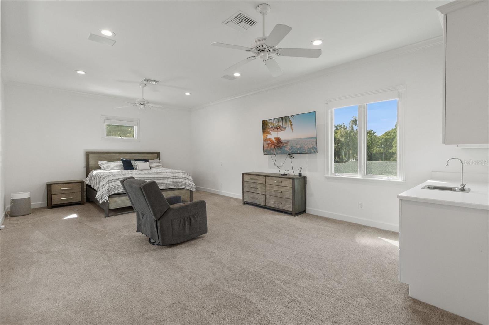 6091 LINNEAL BEACH DRIVE, Apopka, FL 32703