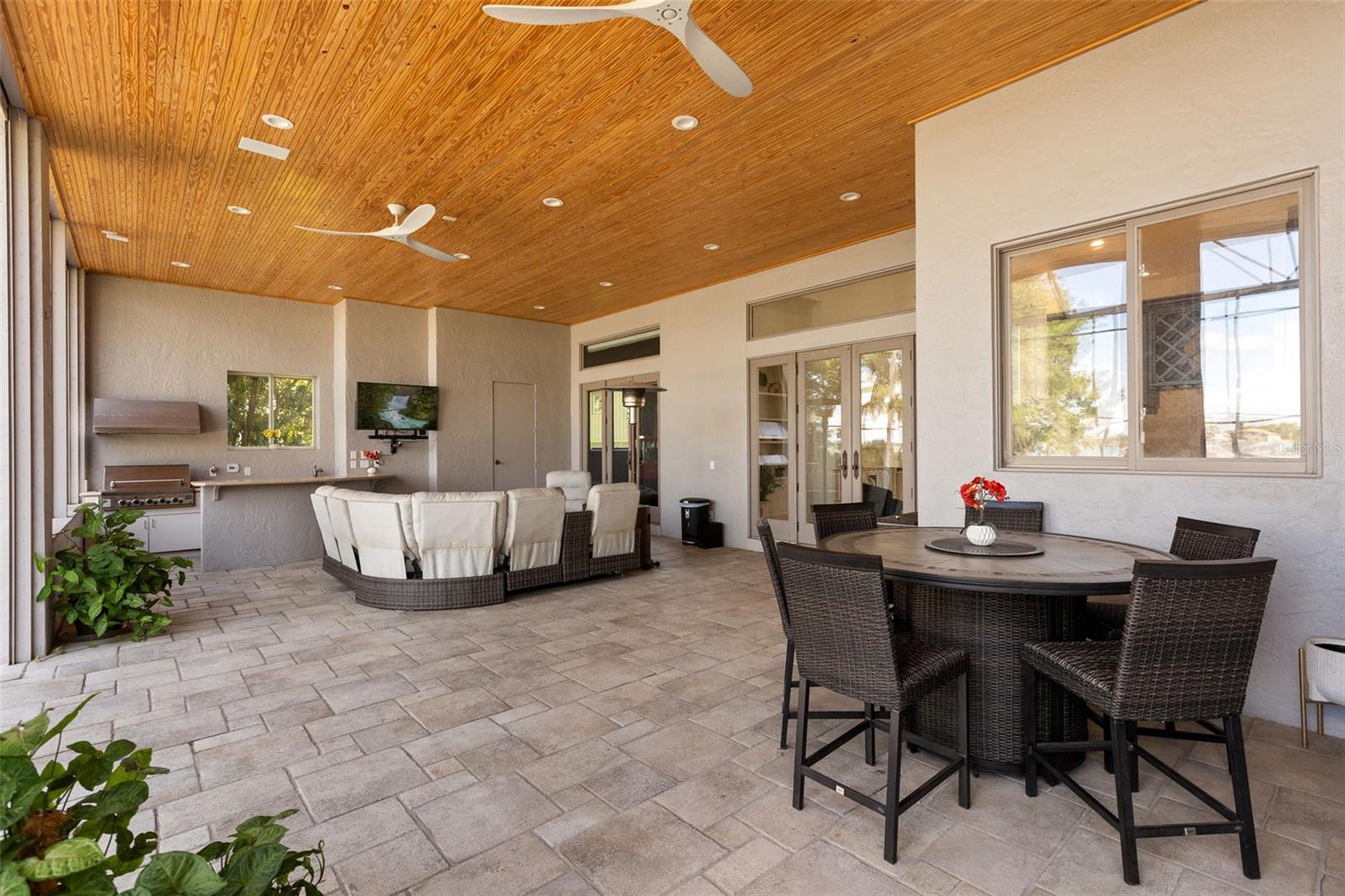 6091 LINNEAL BEACH DRIVE, Apopka, FL 32703