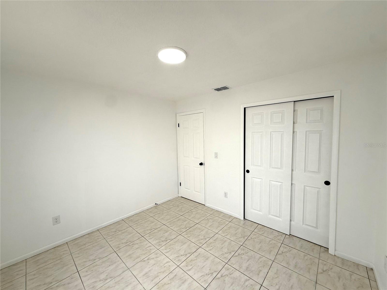 432 N JOHN STREET, Orlando, FL 32835
