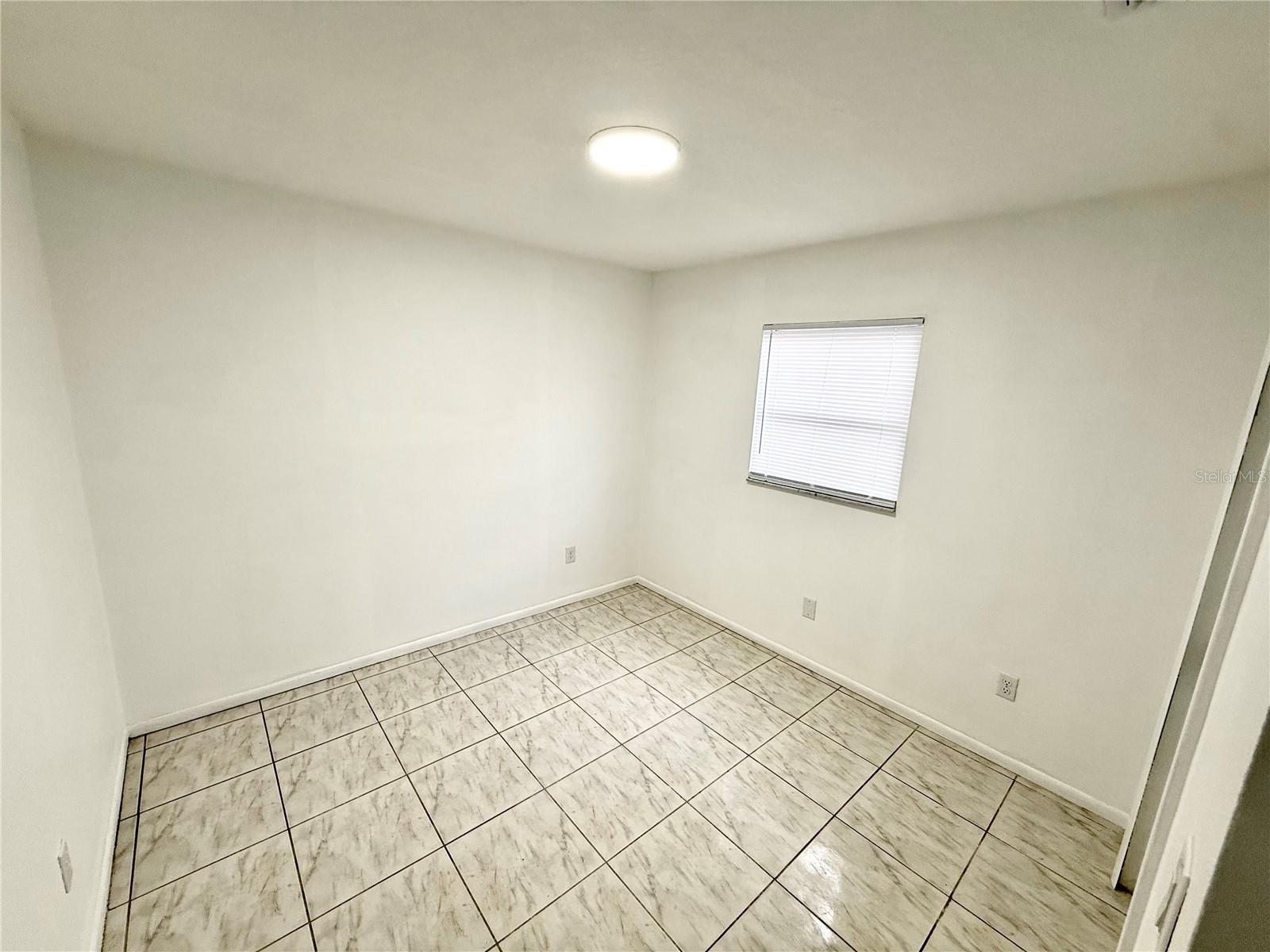 432 N JOHN STREET, Orlando, FL 32835