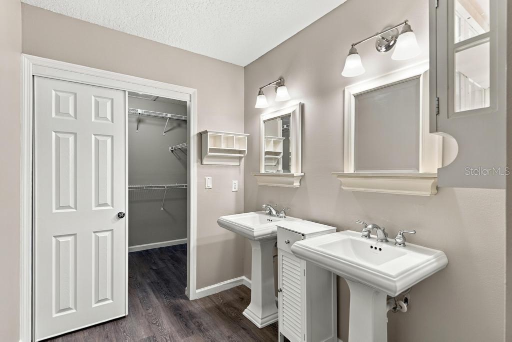 225 HERON BAY CIRCLE, Lake Mary, FL 32746