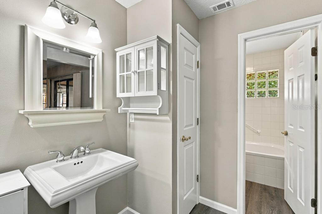 225 HERON BAY CIRCLE, Lake Mary, FL 32746