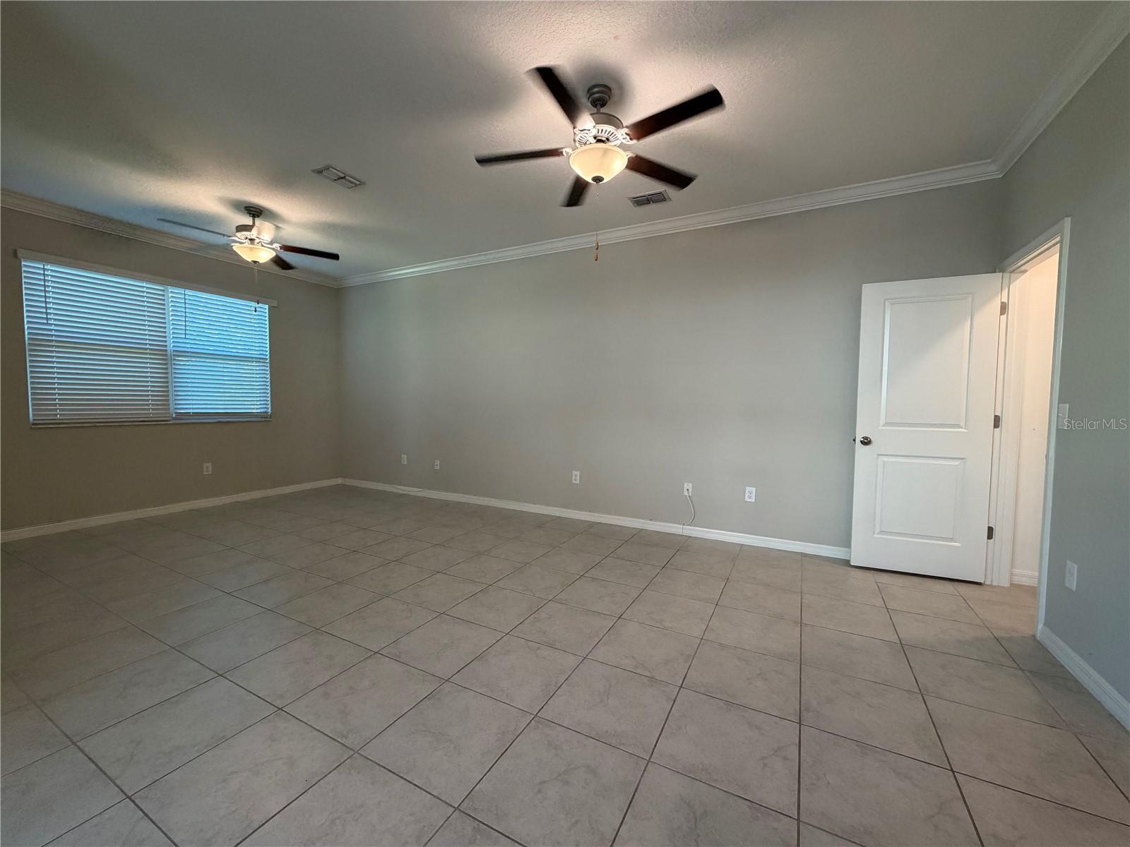 9650 PEMBROOKE PINES DRIVE, Sun City Center, FL 33573