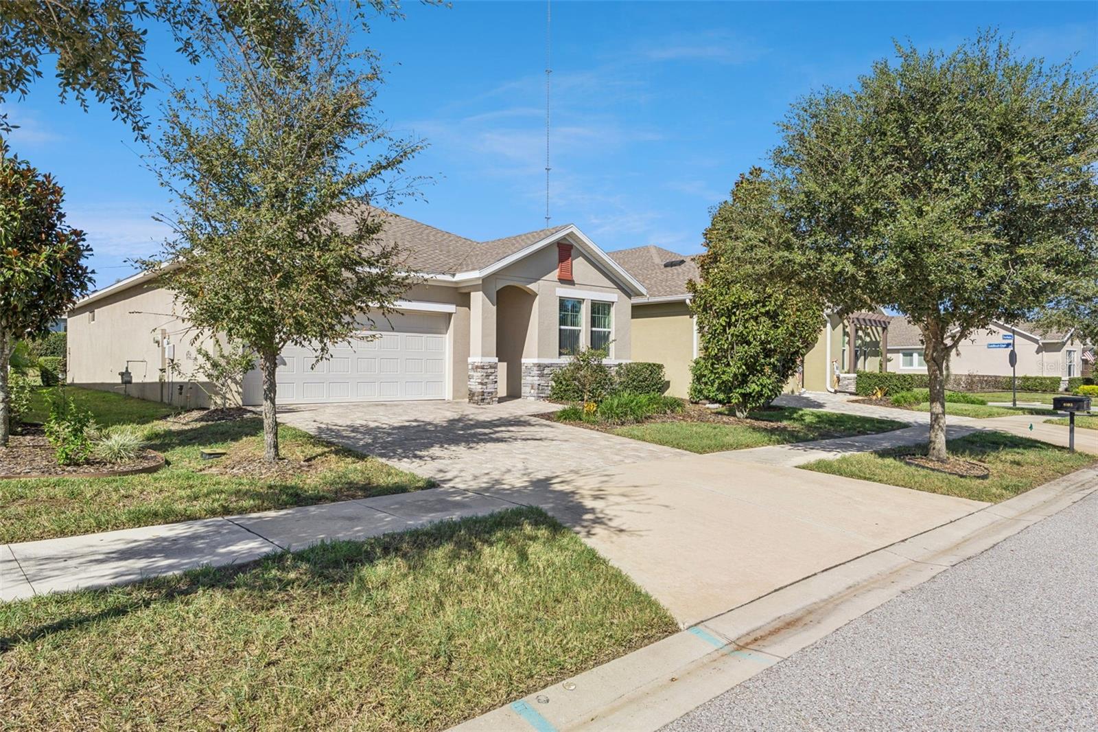 6103 PLOVER MEADOW STREET, Lithia, FL 33547 6103 PLOVER MEADOW STREET, Lithia, FL 33547