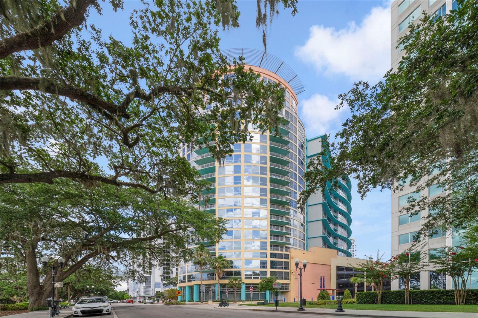 322 E CENTRAL BOULEVARD, #811, Orlando, FL 32801