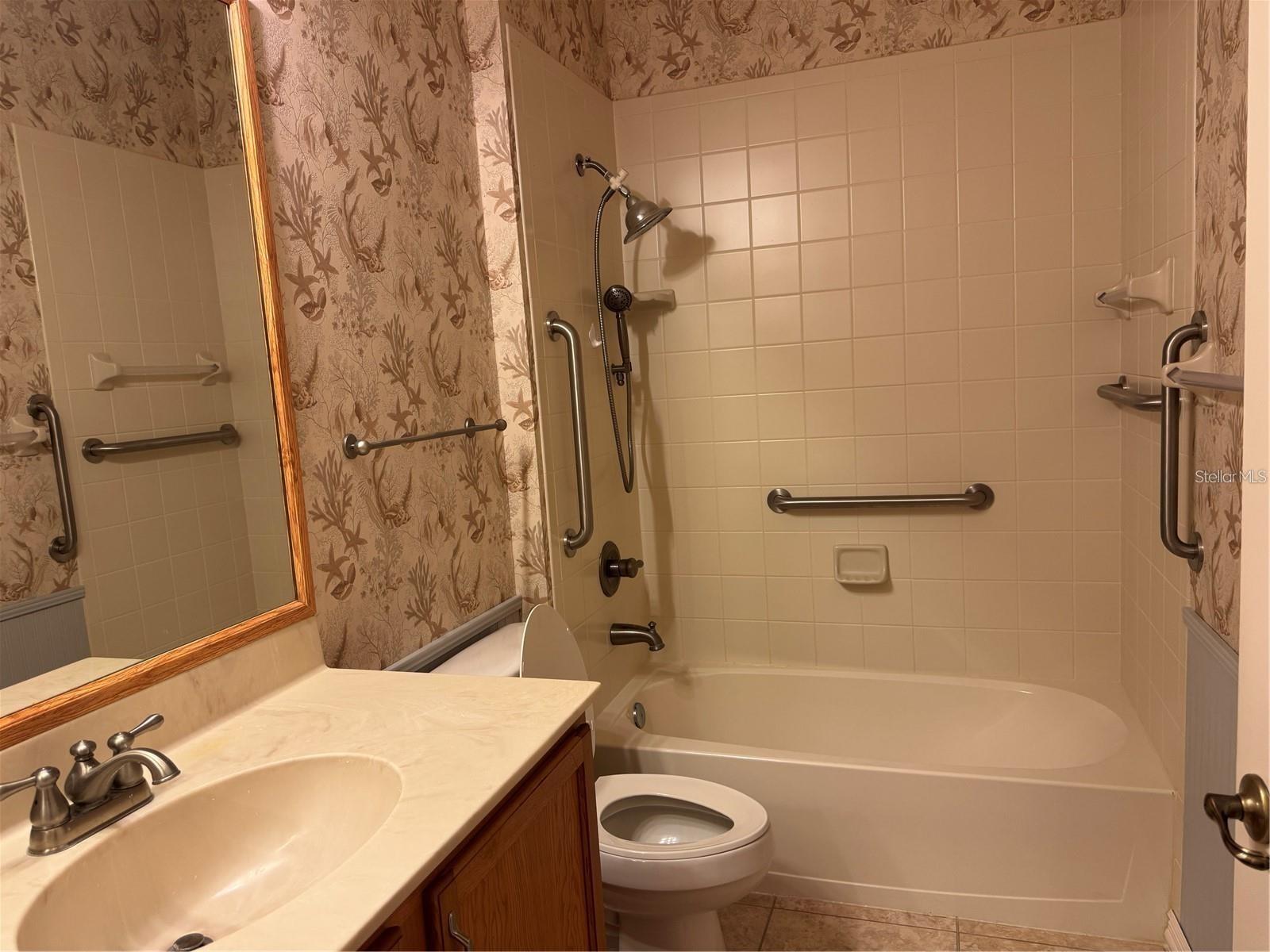2470 SALZBURG LOOP, Winter Haven, FL 33884