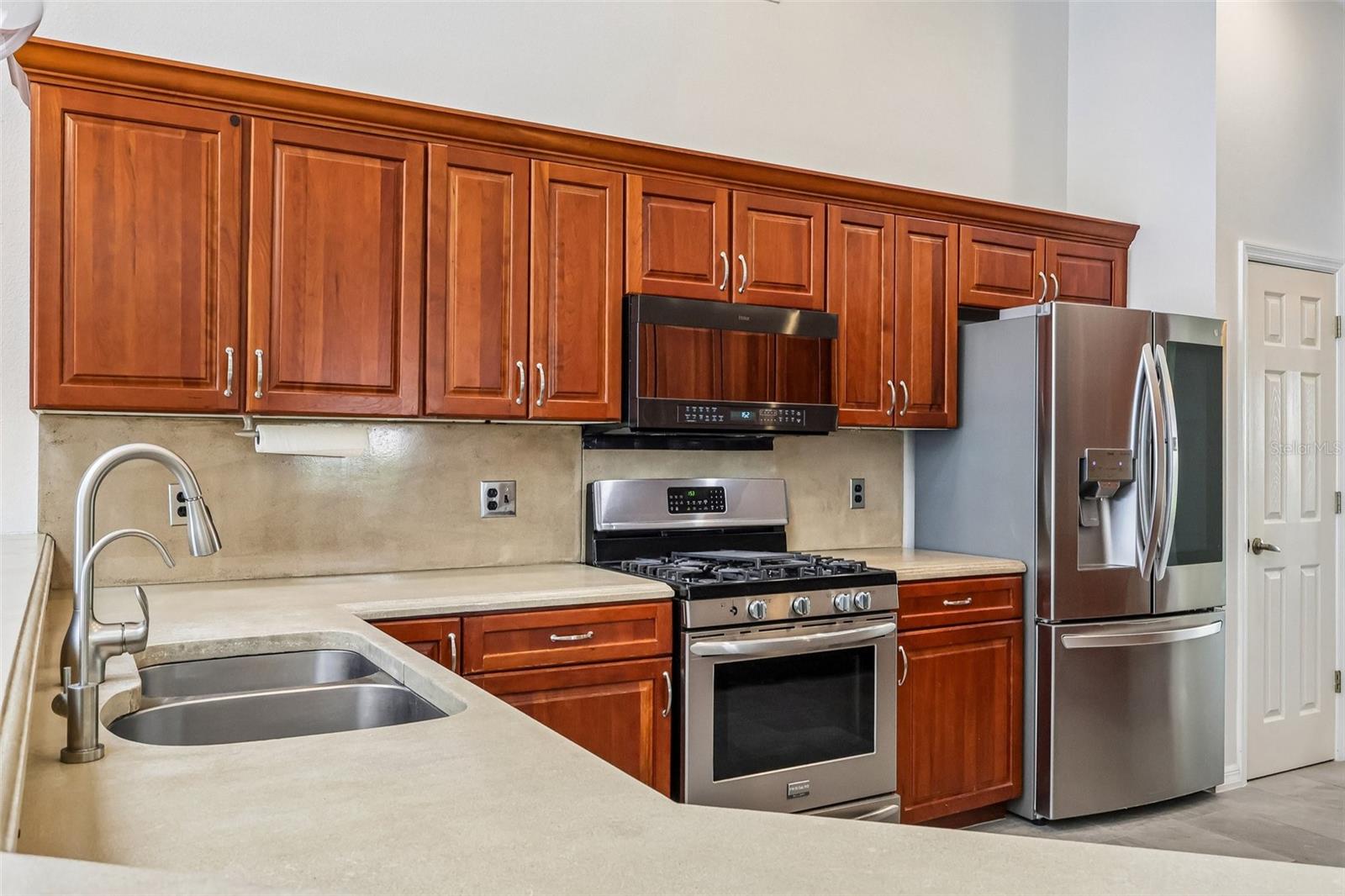 1113 HAWTHORNE COVE DRIVE, Ocoee, FL 34761