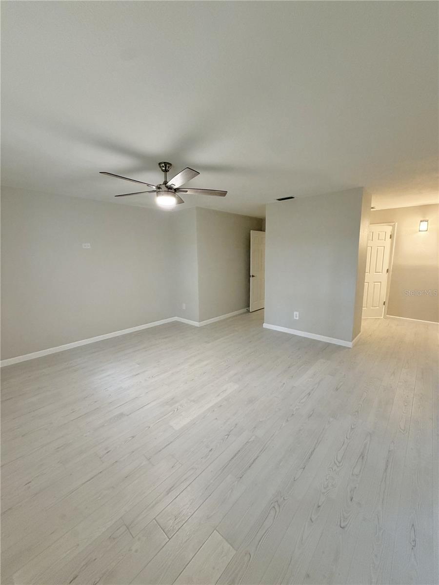 11481 W BAYSHORE DRIVE, #105, Crystal River, FL 34429