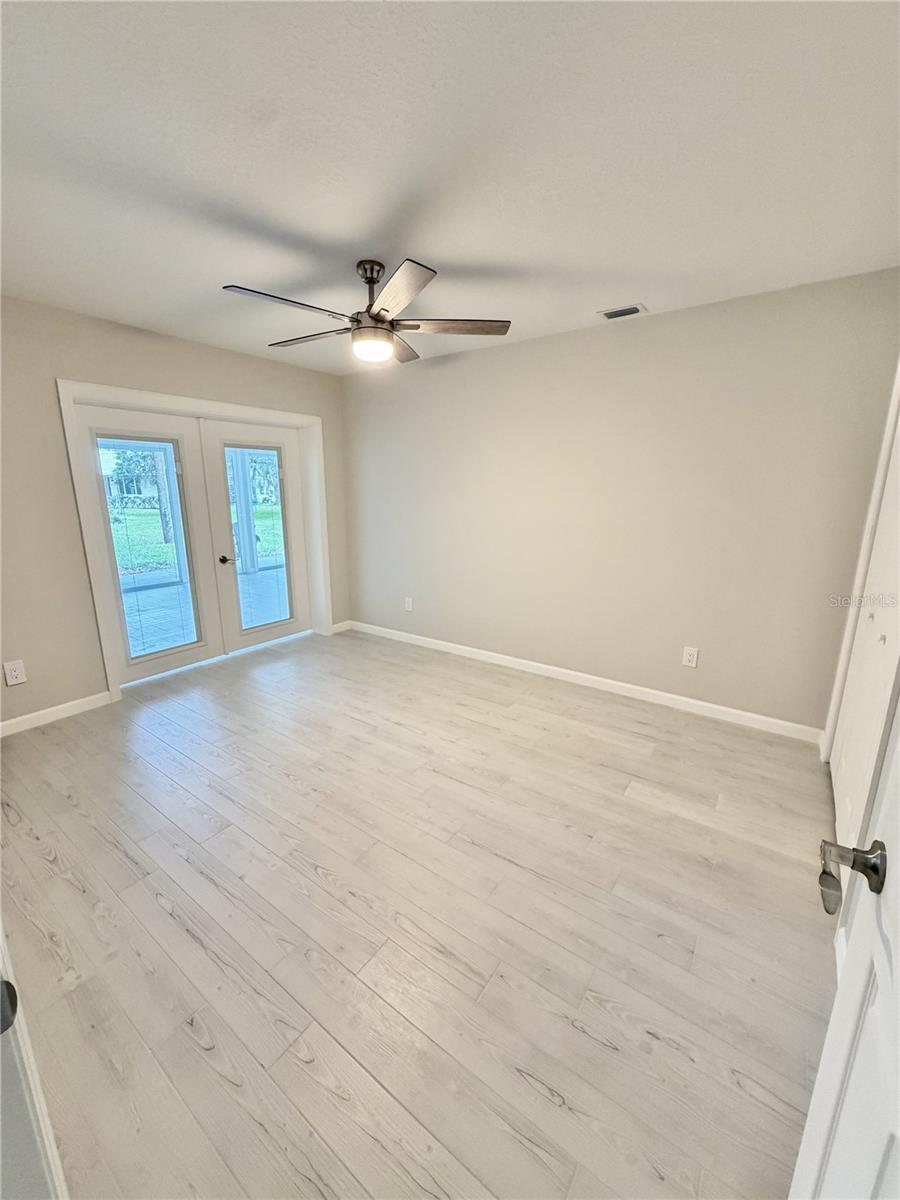 11481 W BAYSHORE DRIVE, #105, Crystal River, FL 34429