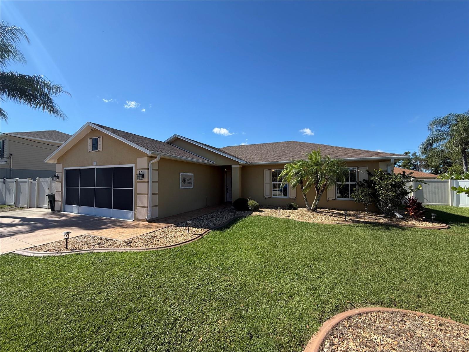22 FIRETHORN LANE, Palm Coast, FL 32137