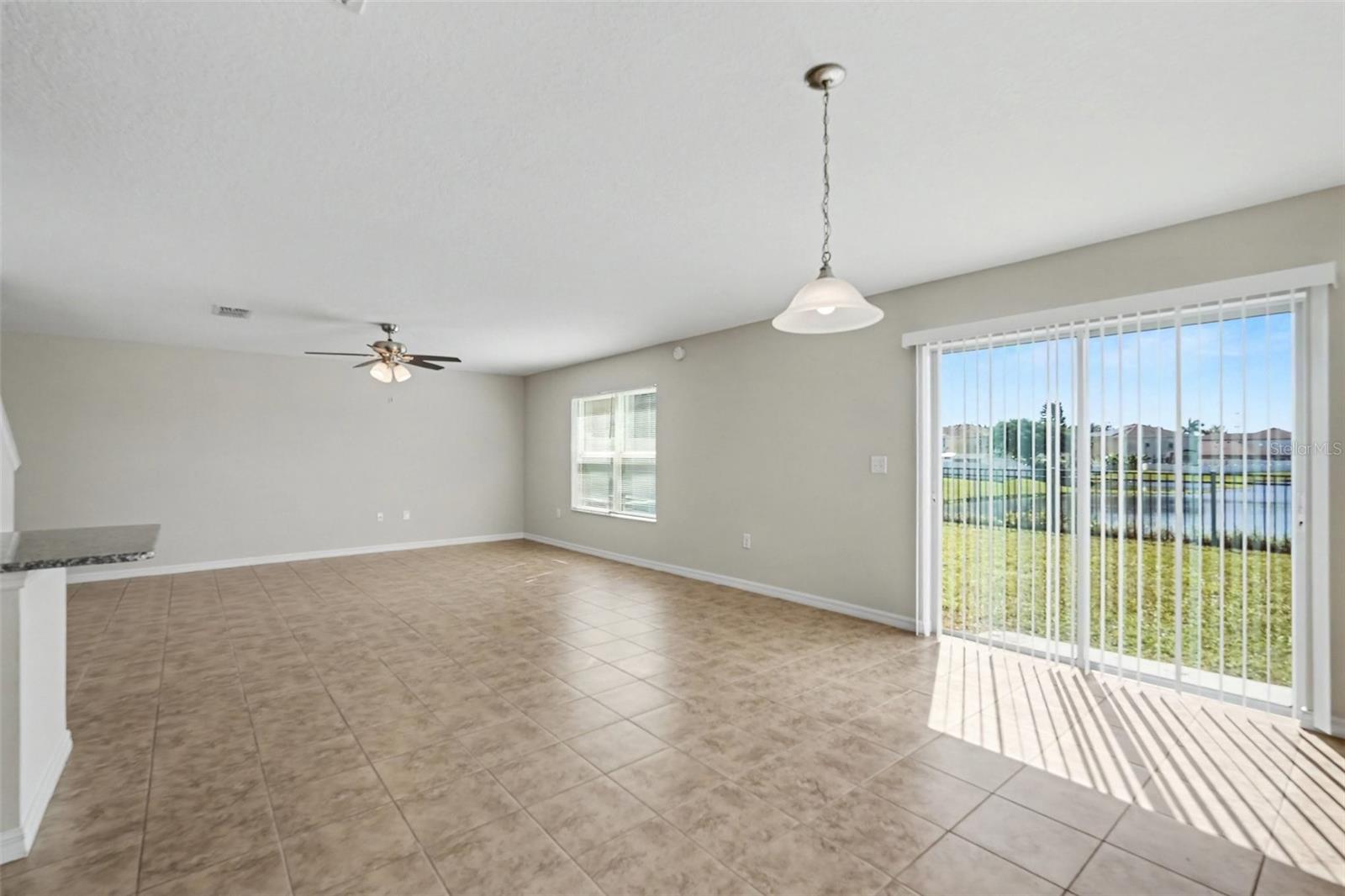 10420 LAGUNA PLAINS DRIVE, Riverview, FL 33578 10420 LAGUNA PLAINS DRIVE, Riverview, FL 33578