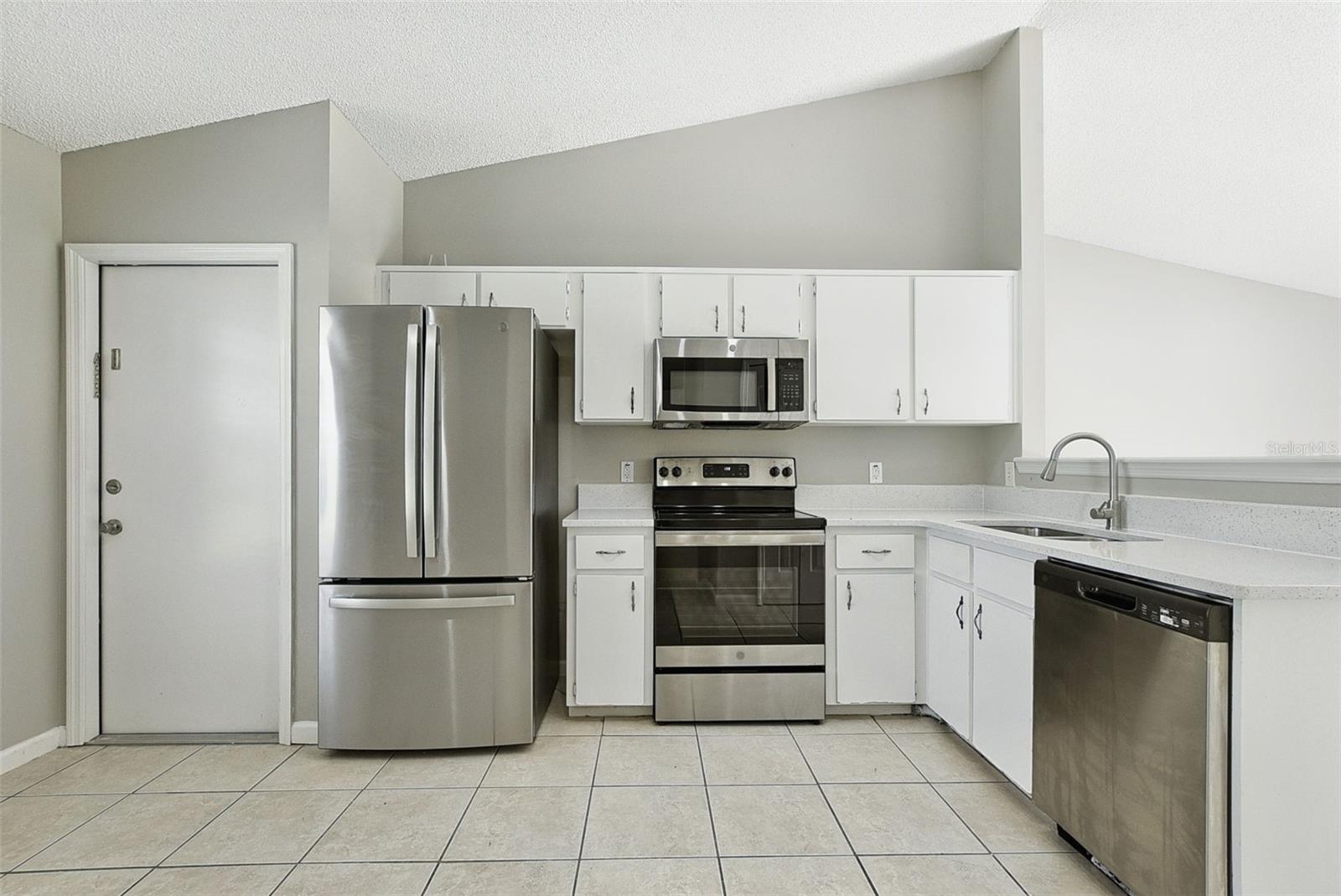 1192 ABELINE DRIVE, Deltona, FL 32725