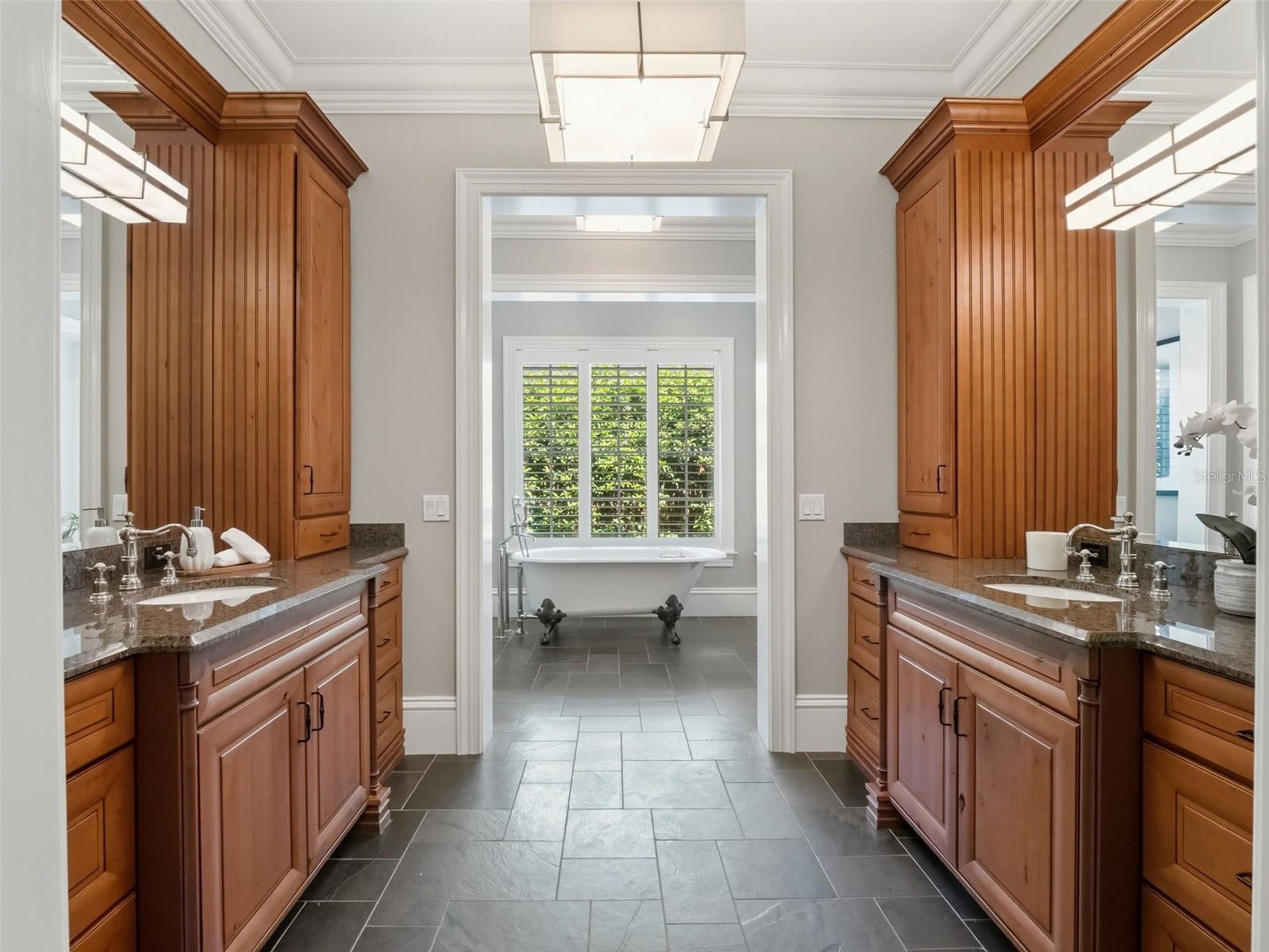 Primary Suite Bath