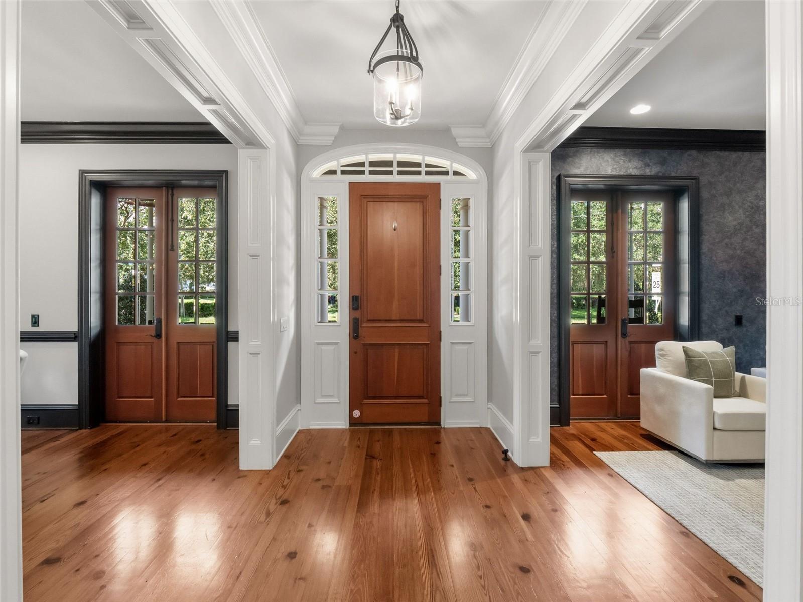 Foyer Foyer