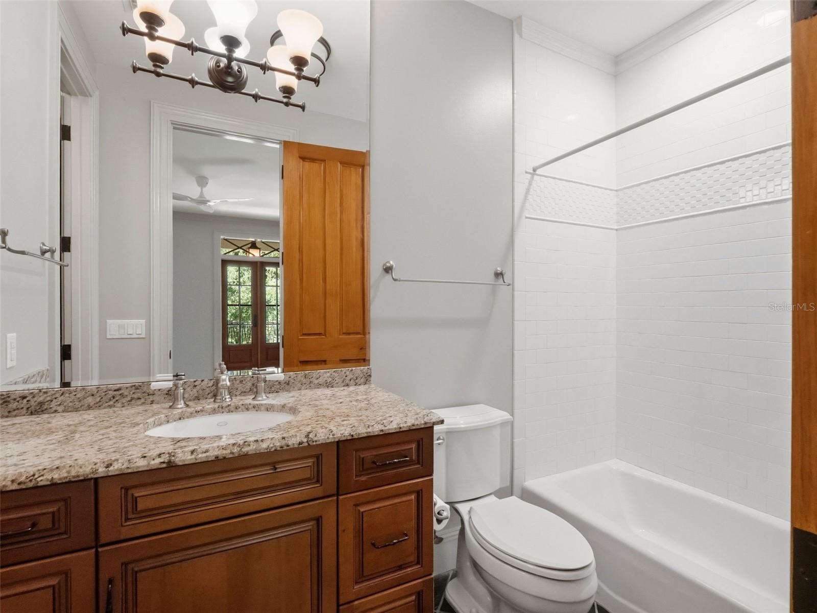 Bedroom 3 En Suite Bath