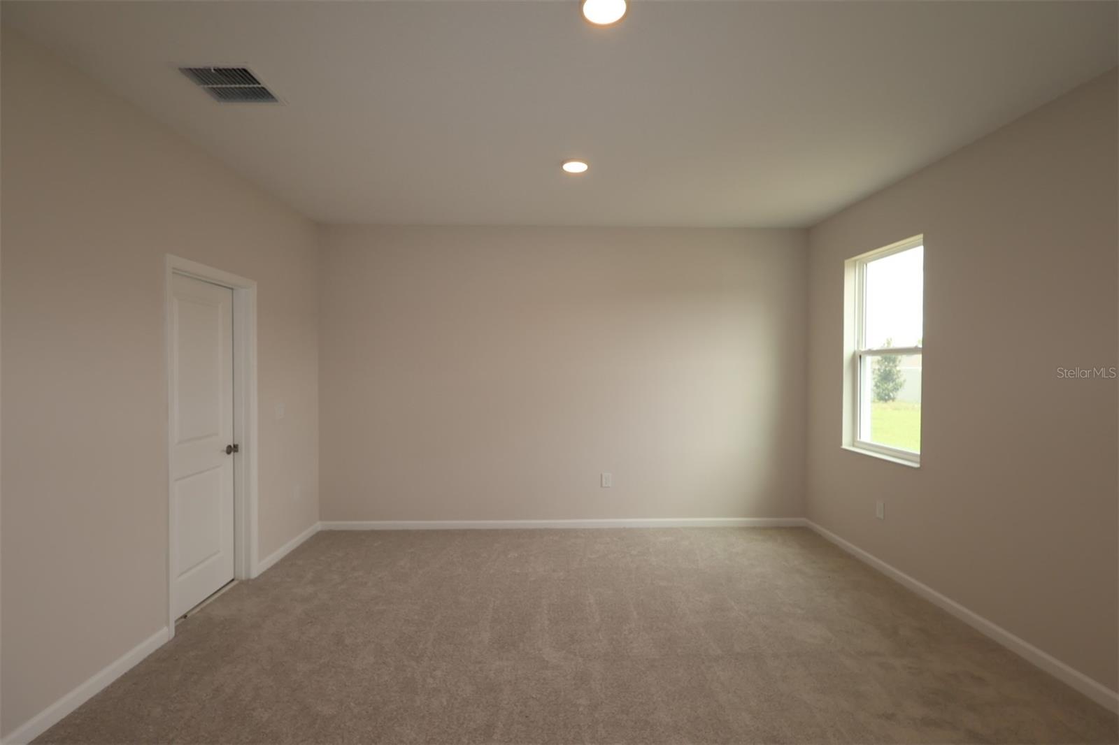 6873 YELLOW WARBLER BEND, St Cloud, FL 34773