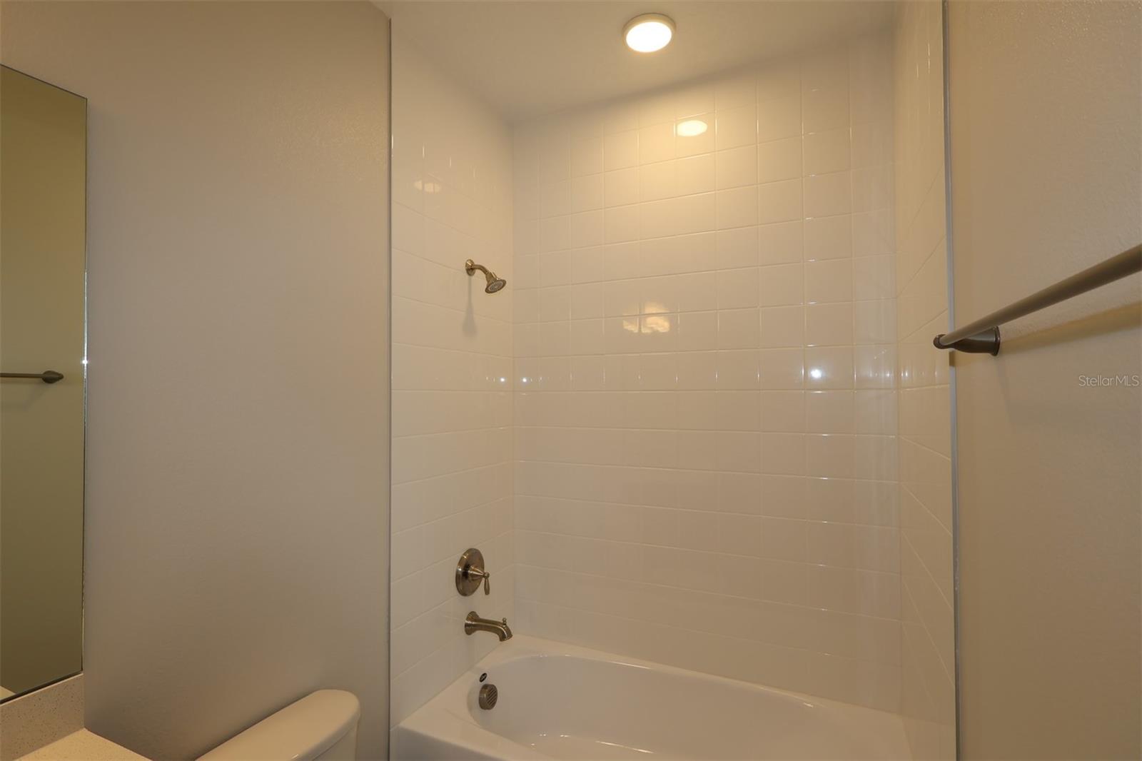 6873 YELLOW WARBLER BEND, St Cloud, FL 34773
