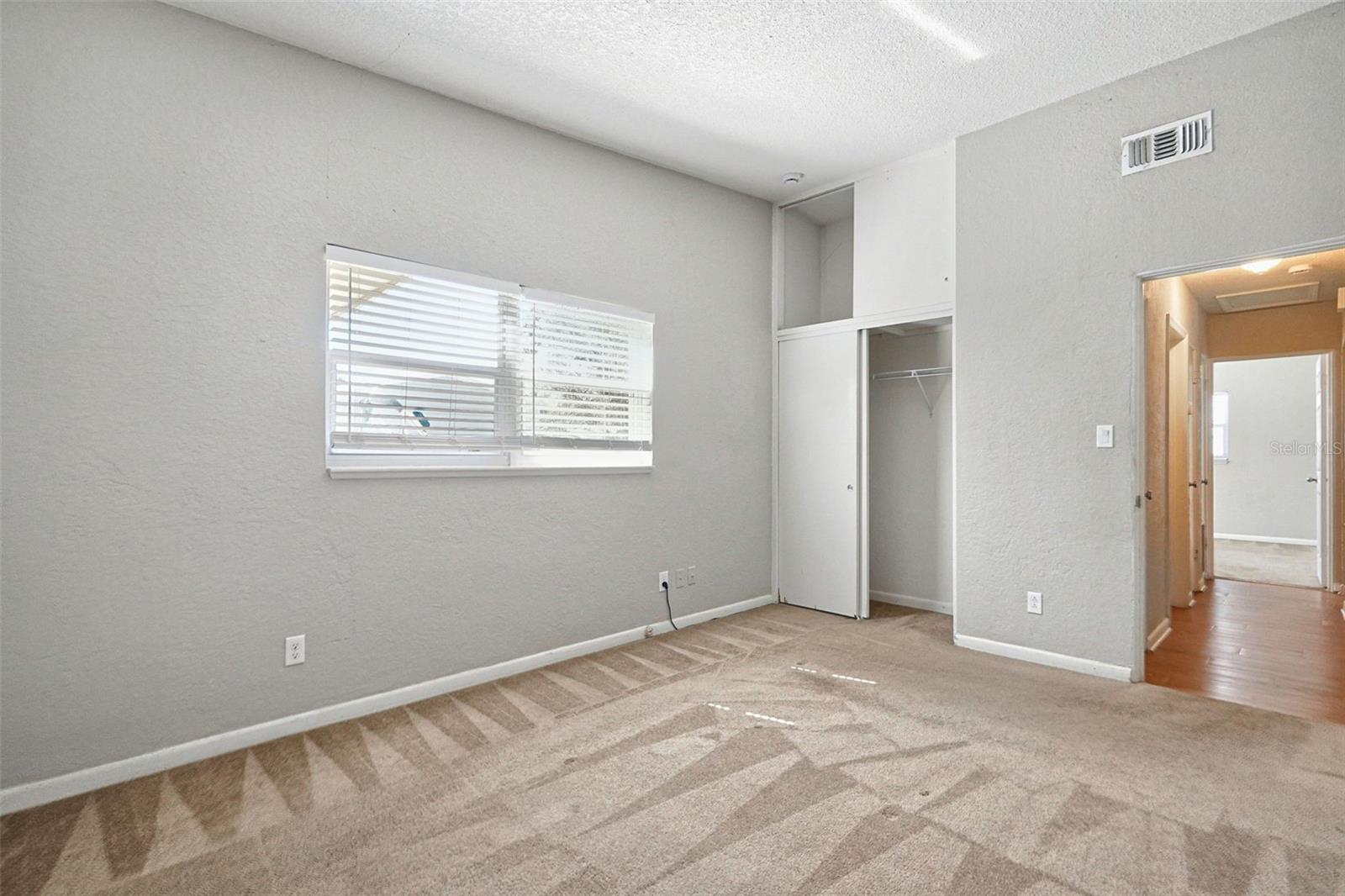 804 68TH AVENUE W, Bradenton, FL 34207