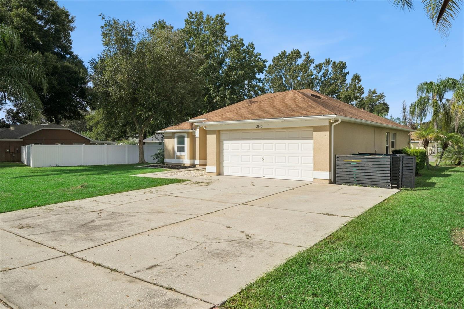 2610 AUTUMN LANE, Eustis, FL 32726
