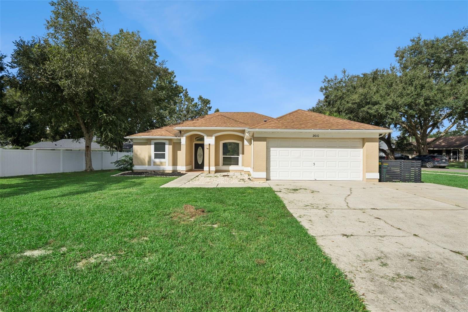 2610 AUTUMN LANE, Eustis, FL 32726