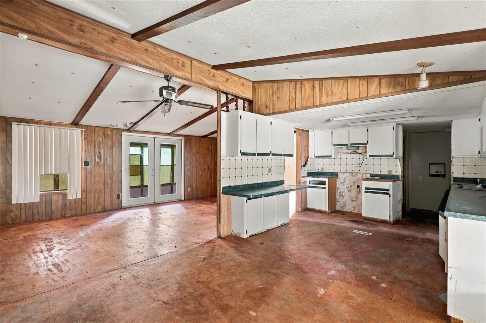 8946 SW 33RD COURT, Ocala, FL 34476