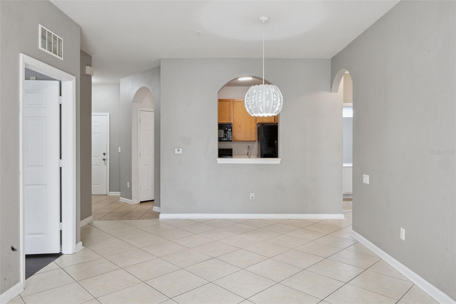 3314 ROBERT TRENT JONES DRIVE, #10701, Orlando, FL 32835 3314 ROBERT TRENT JONES DRIVE, #10701, Orlando, FL 32835