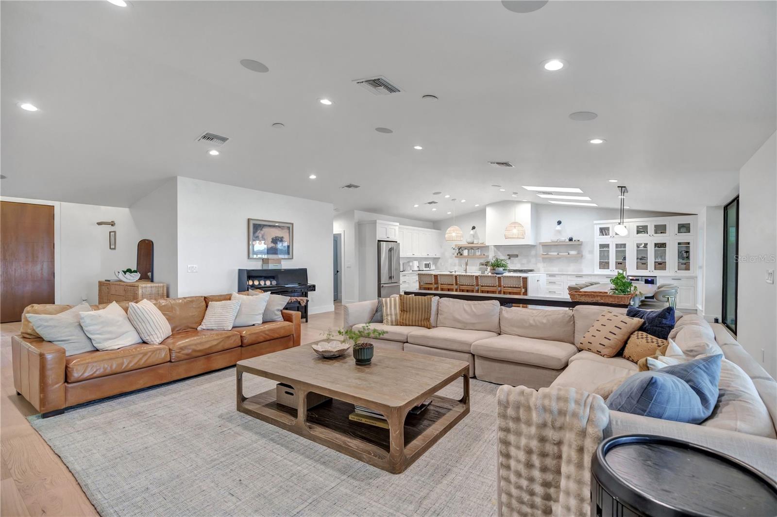 6922 SEMINOLE DRIVE, Belle Isle, FL 32812