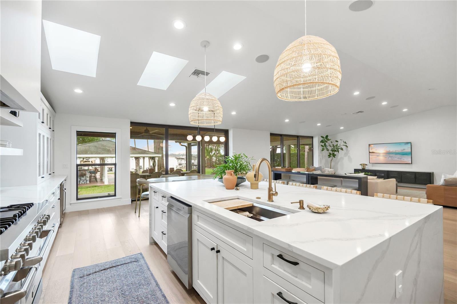 6922 SEMINOLE DRIVE, Belle Isle, FL 32812