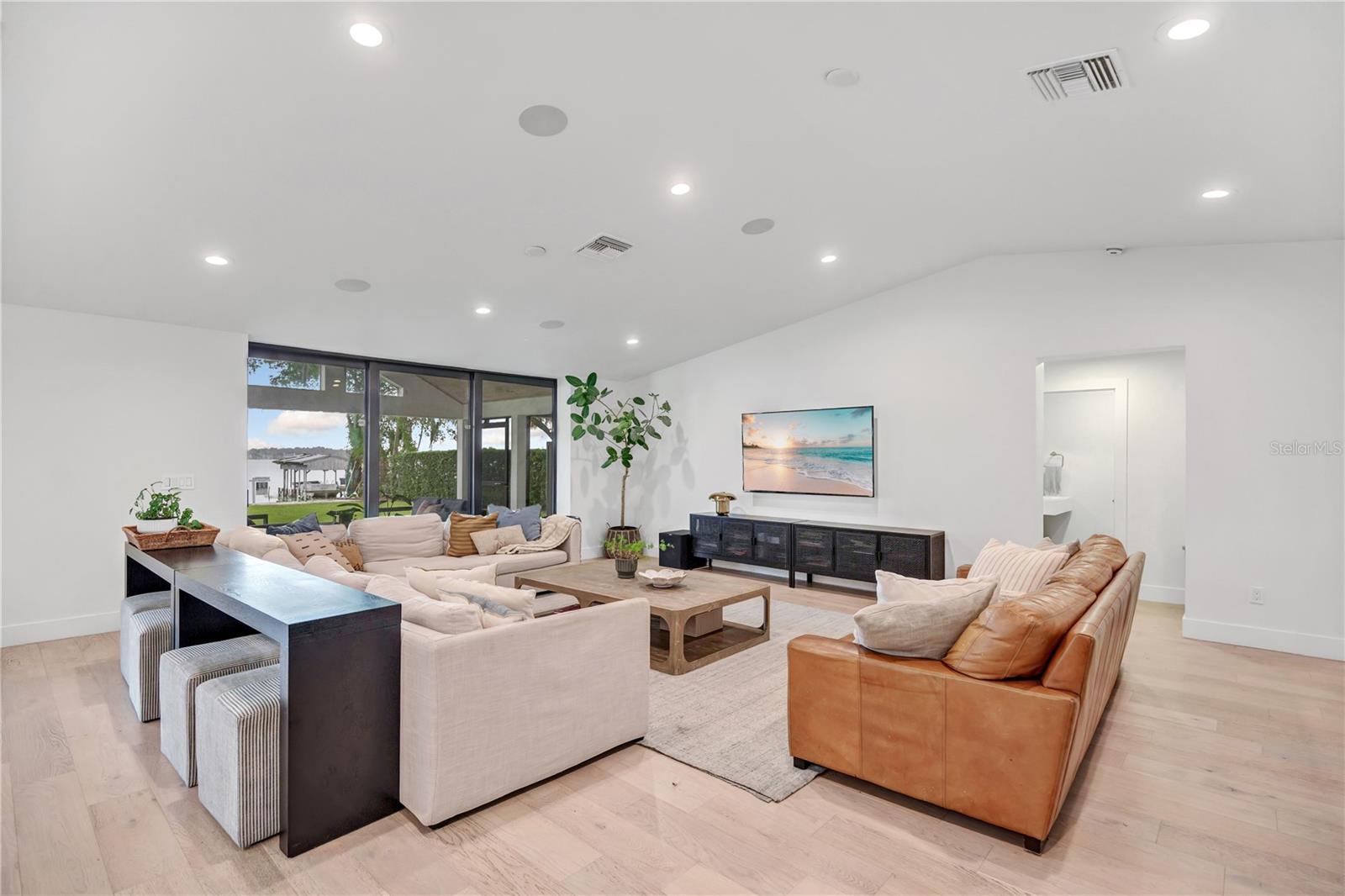 6922 SEMINOLE DRIVE, Belle Isle, FL 32812
