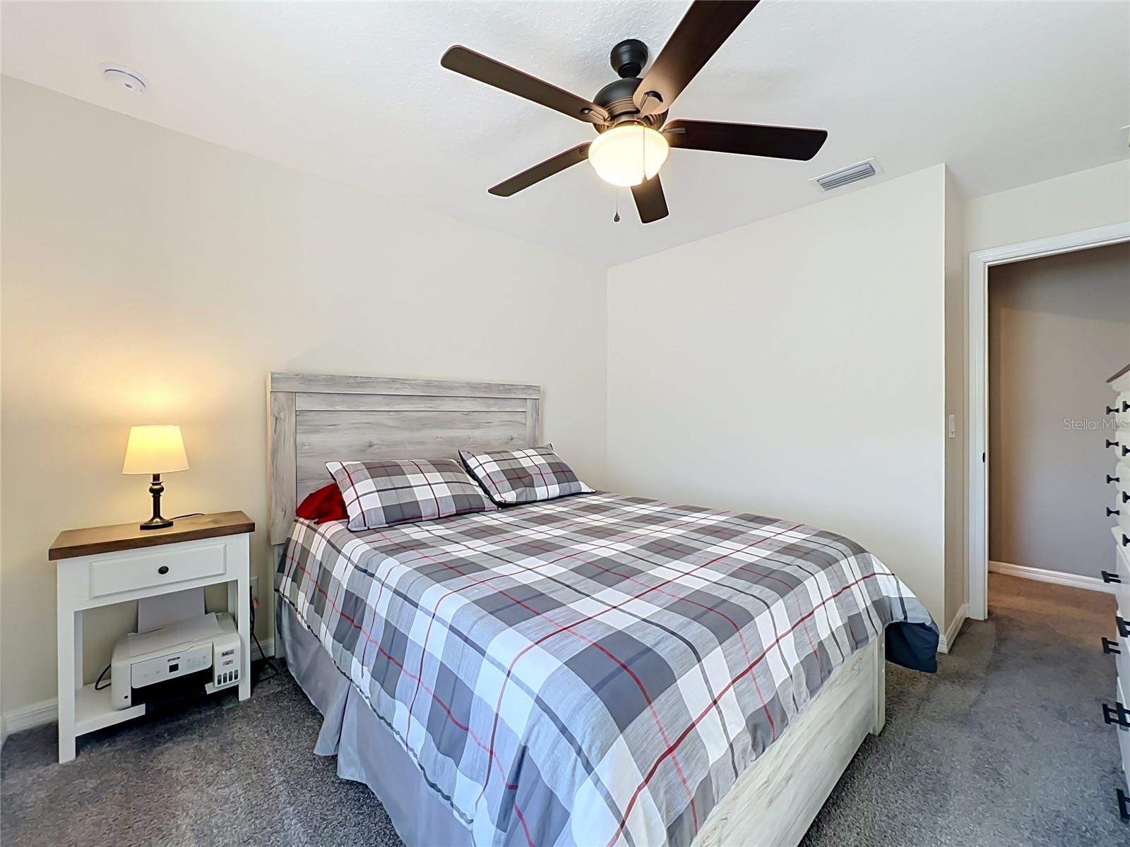 9389 LA SALLE STREET, Groveland, FL 34736