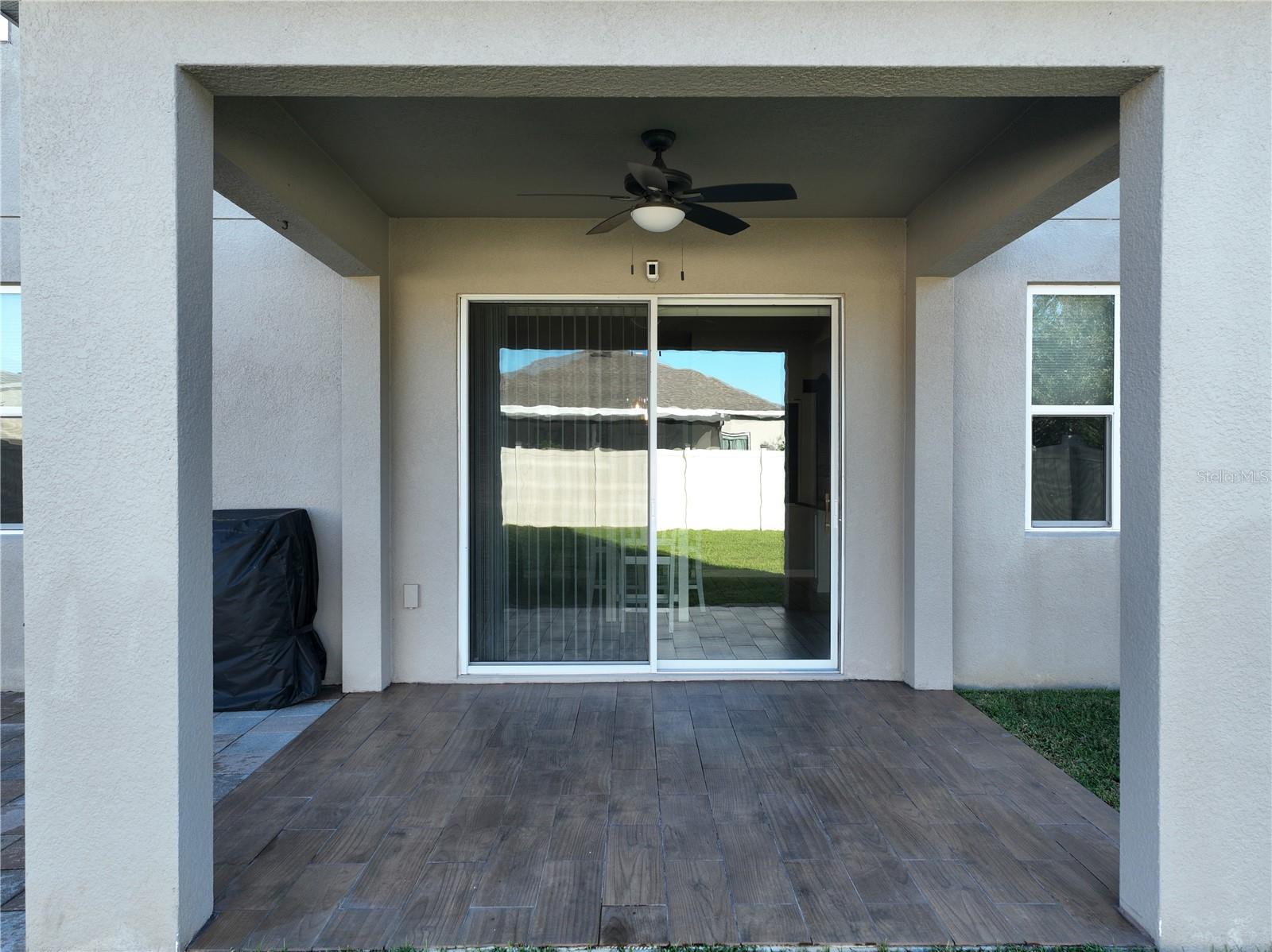 9389 LA SALLE STREET, Groveland, FL 34736