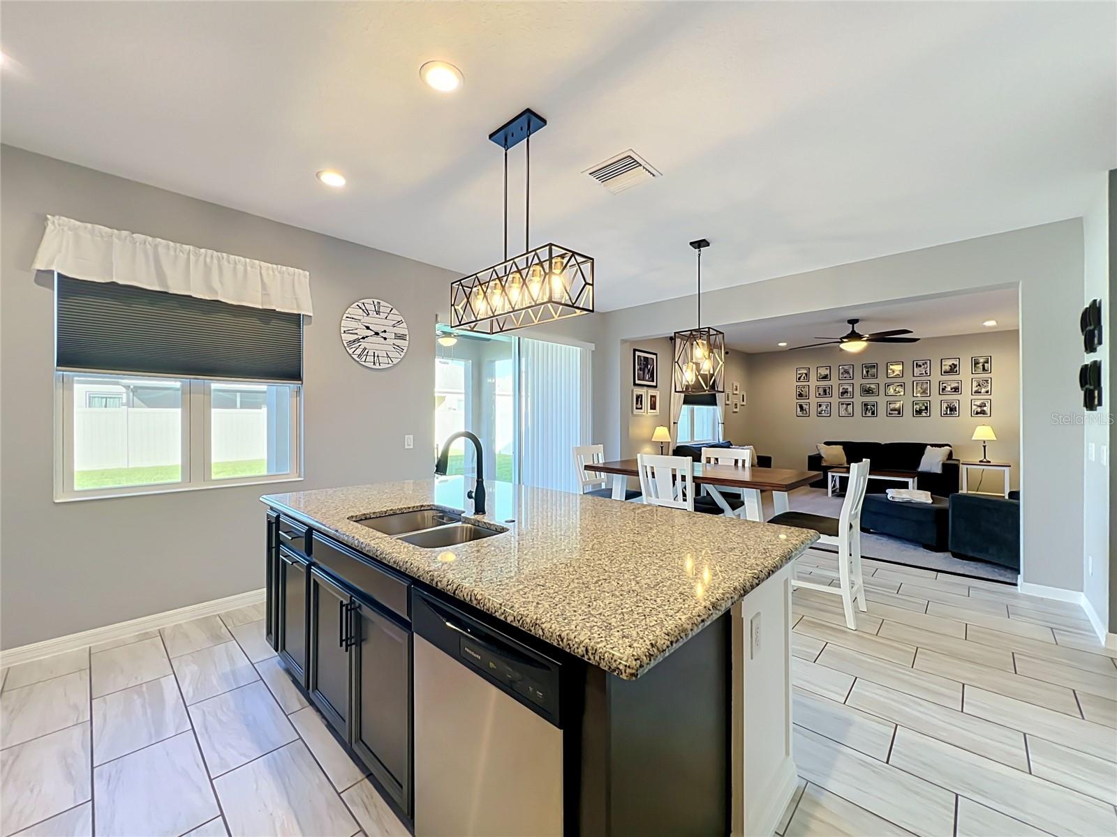 9389 LA SALLE STREET, Groveland, FL 34736